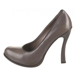 Marni Leather Pumps in Brown with Purple piping accent Size 37 or US 7